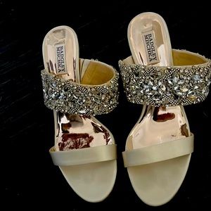 Badgley Mischka women heels/shoes.